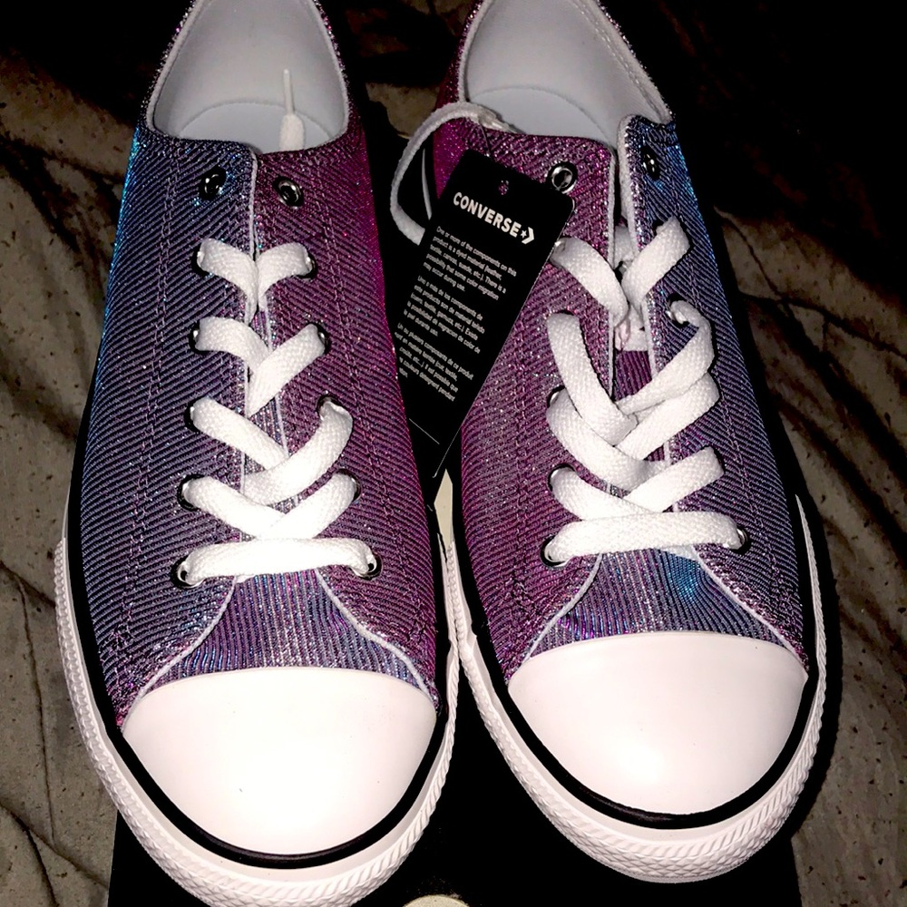 Brand New Chuck Taylors Women’s Size 6!!